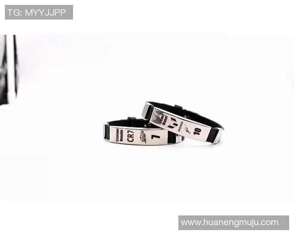 足球明星手腕上佩戴的神秘饰品揭晓背后的故事与意义 足球明星手腕上佩戴的神秘饰品揭晓背后的故事与意义