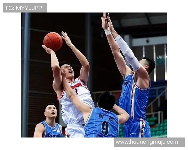 广州篮球队与南京篮球队对决分析赛后节奏变化与战术调整探讨